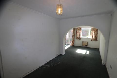 3 bedroom terraced house for sale, Manor Rise, Burntwood