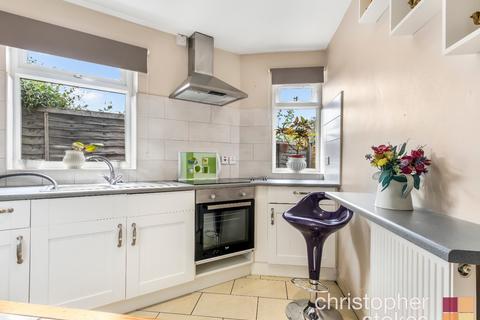 5 bedroom end of terrace house for sale, Eastfield Road, Waltham Cross, Hertfordshire, EN8 7ET