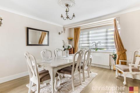 5 bedroom end of terrace house for sale, Eastfield Road, Waltham Cross, Hertfordshire, EN8 7ET