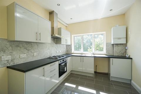 3 bedroom flat for sale, Linton Road, Hastings