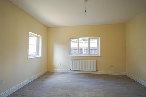 3 bedroom flat for sale, Linton Road, Hastings
