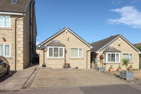 28 Bishop Gardens, Sheffield, S13 7EX