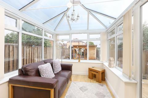28 Bishop Gardens, Sheffield, S13 7EX