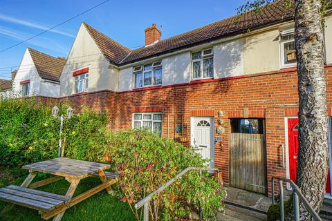 3 bedroom terraced house for sale, Quebec Road, St. Leonards-On-Sea