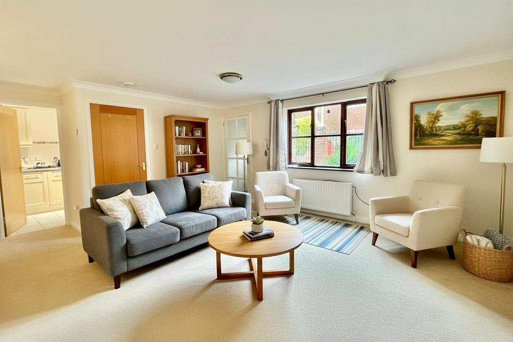 2 Bed Semi-Detached House
