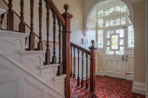 4 bedroom semi-detached house for sale, Beech Grove, Huddersfield Road, Brighouse