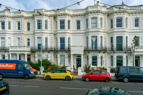 2 bedroom flat for sale, Marine Parade, Worthing, West Sussex, BN11