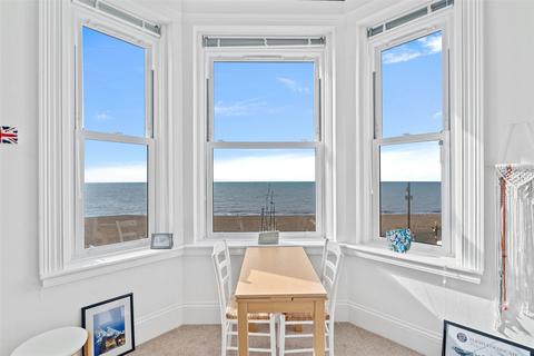 2 bedroom flat for sale, Marine Parade, West Sussex BN11