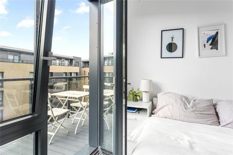 3 bedroom flat for sale, Palmers Road, Bethnal Green, London, E2