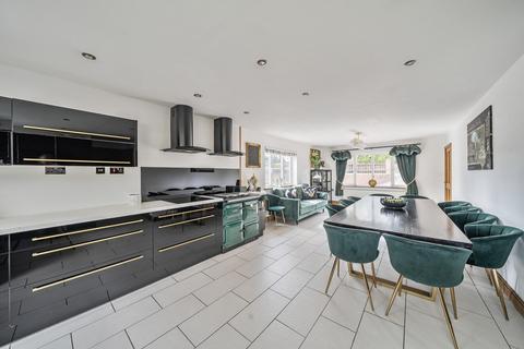 undefined, Spring Bank, Sarn, Newtown, Powys, SY16