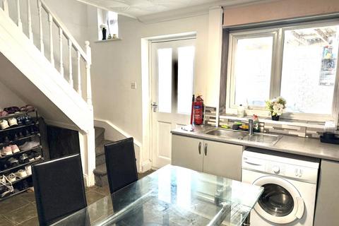 98 Acregate Lane, Preston, PR1 5QP
