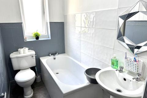 98 Acregate Lane, Preston, PR1 5QP