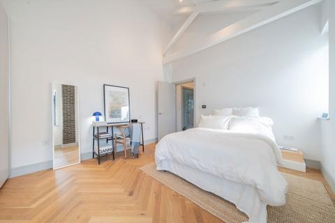 2 bedroom flat for sale, Atalanta Street, London SW6