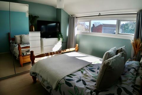 17 Cherry Lane, Hampton Magna, Warwick, CV35 8SL