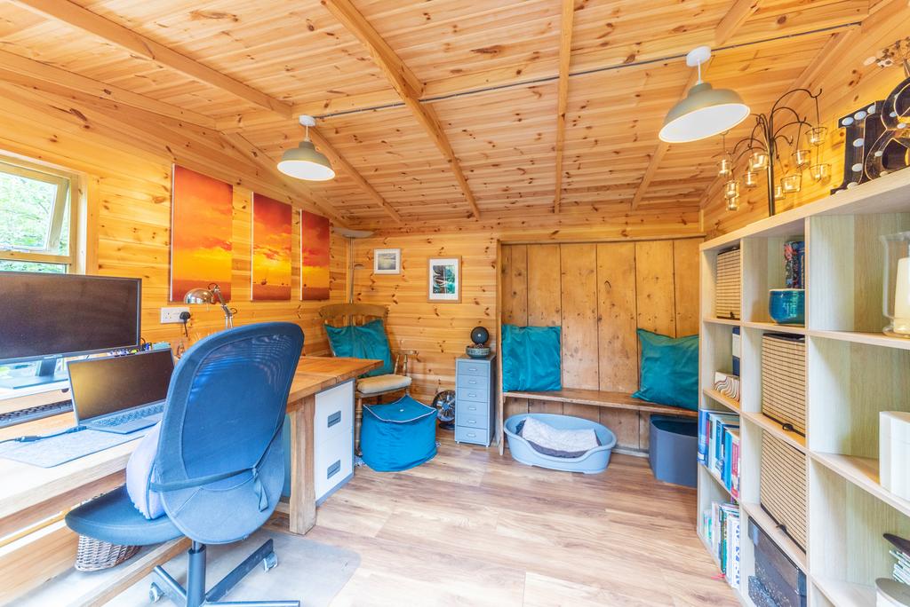 Outbuilding office