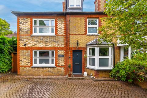 4 bedroom semi-detached house for sale, Arden Cottages, Harrow Road, Knockholt, Sevenoaks, TN14