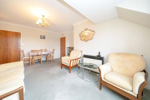2 bedroom apartment for sale, Homemanor House, Cassio Road, Hertfordshire WD18