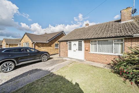 2 bedroom semi-detached bungalow for sale, Oxenden Crescent, Canterbury CT3