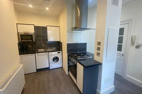 1 bedroom flat to rent, Caledonian Crescent, Dalry, Edinburgh, EH11