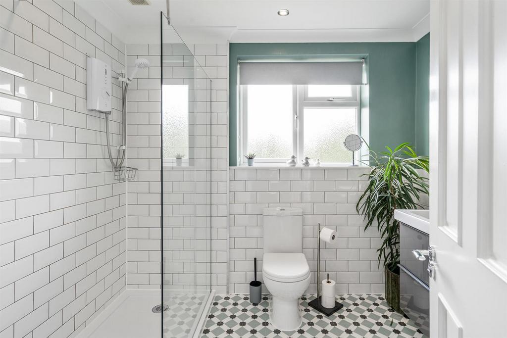 60 Eden Road 12.jpg
