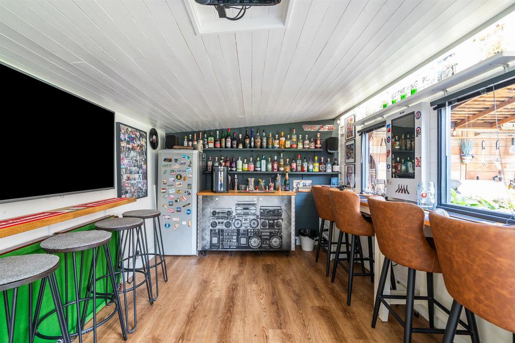 60 Eden Road 24.jpg