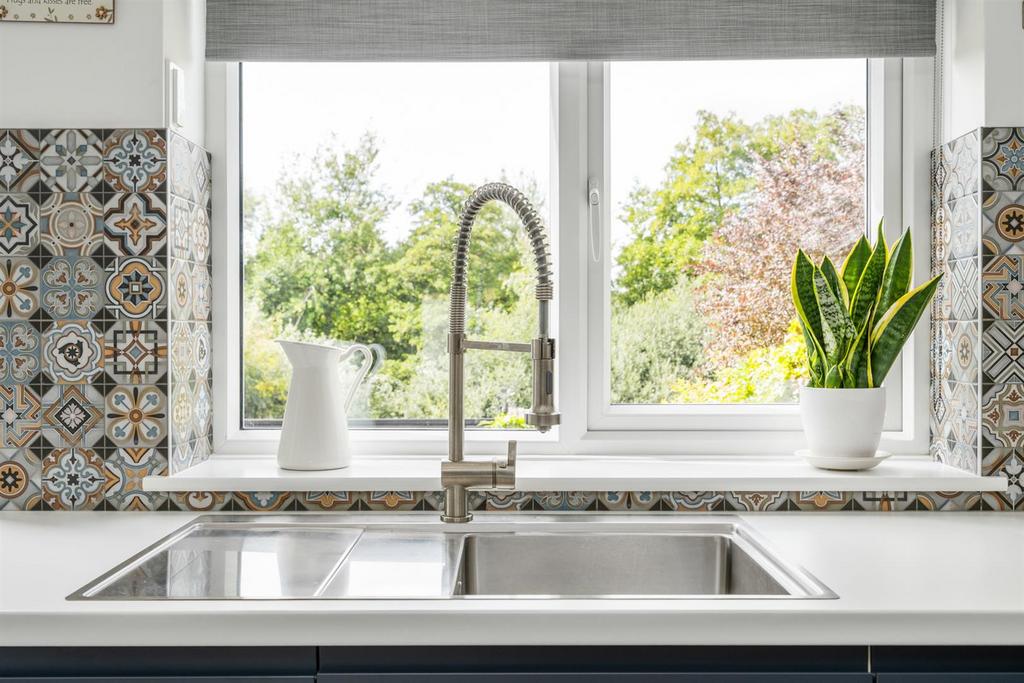 60 Eden Road 9.jpg