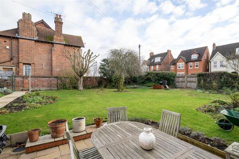 undefined, Pemberley Avenue, Bedford