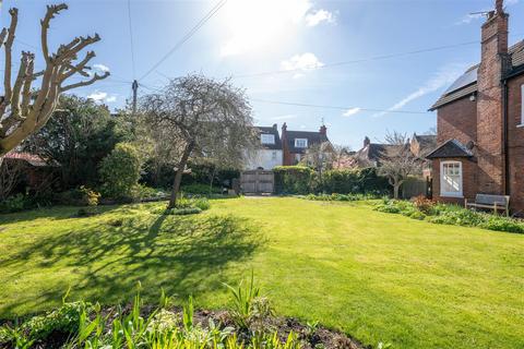 6 bedroom detached house for sale, Pemberley Avenue, Bedford
