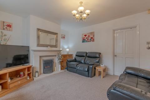 3 bedroom semi-detached house for sale, Park Avenue, Bingley, West Yorkshire, BD16