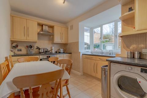 3 bedroom semi-detached house for sale, Park Avenue, Bingley, West Yorkshire, BD16