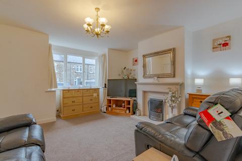 3 bedroom semi-detached house for sale, Park Avenue, Bingley, West Yorkshire, BD16