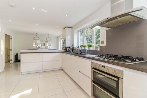 undefined, Tunnel Wood Road, Watford, WD17