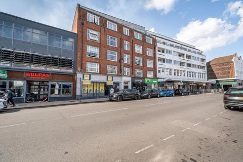 Studio for sale, High Street, Guildford, GU1