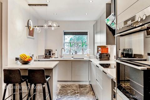 3 bedroom apartment for sale, Agincourt, Ascot