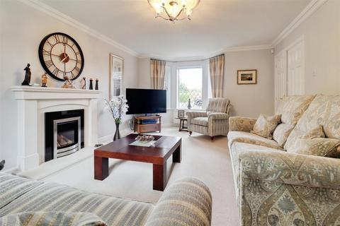 4 bedroom detached house for sale, Crewe Road, Alsager