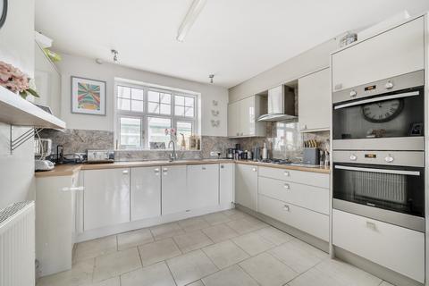 31 Brynards Hill, Royal Wootton Bassett, Swindon, SN4 7ER