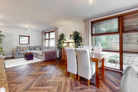 undefined, Woodward Place, Milton Keynes MK8