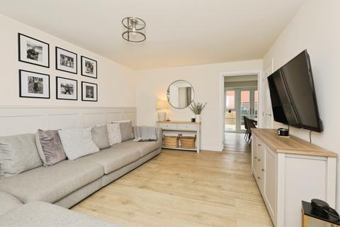 4 bedroom detached house for sale, Colliers Place, Sheffield S25