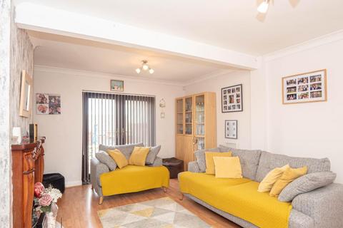 undefined, Wolley Avenue, Leeds