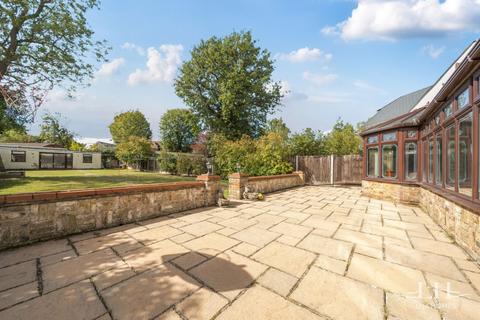 5 bedroom detached house for sale, Ayloffs Walk, Emerson Park