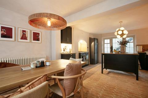 undefined, Camberwell Grove, Camberwell, SE5