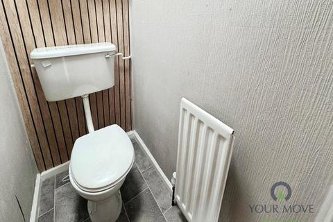 25 Beechfield Close, Halesowen, B62 8LG