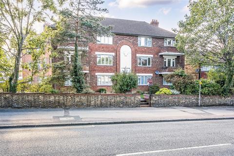 Manor Road, Wallington