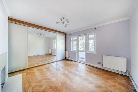 undefined, Manor Road, Wallington