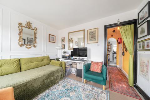 1 bedroom apartment for sale, Marsh Road, Pinner, Middlesex