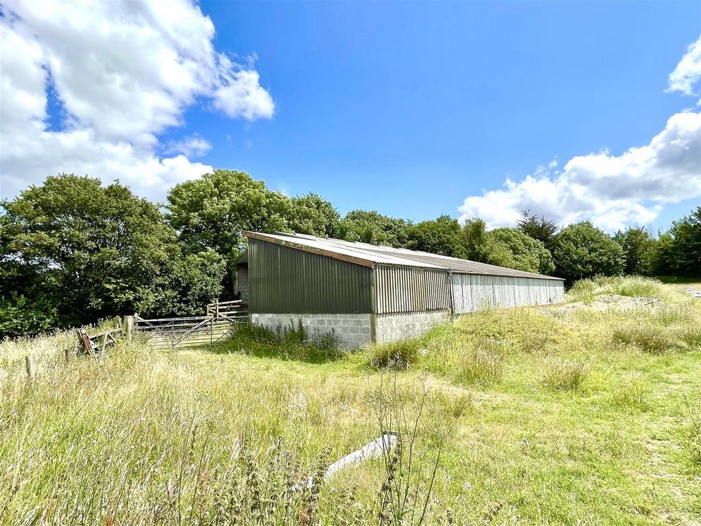 Barn & Land
