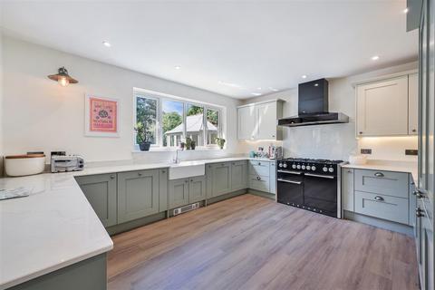 undefined, Alexandra Road, Epsom