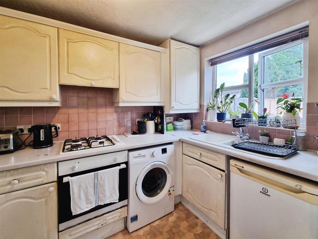 Fitted Kitchen
