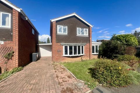 3 bedroom detached house for sale, Martyns Way, Weedon, NN7 4RS