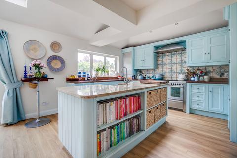 88 South Lane, New Malden, KT3 5ER